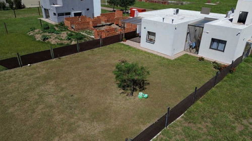 Casa Dos Dormitorios Nueva En Rio Tercero
