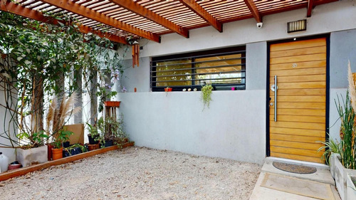 Dúplex En Venta - 2 Dormitorios 1 Baño - Manuel B. Gonnet
