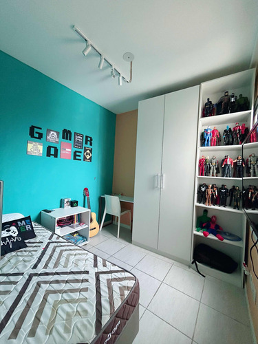 Apartamento 3/4 C/ Dependência Completa Revertida Em Suite