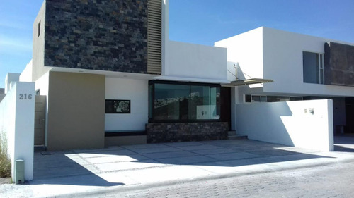 Preciosa Residencia En Pedregal De Vista Hermosa, Sótano, 3 