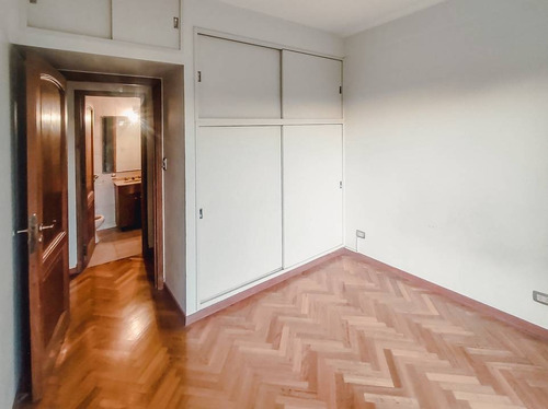 Imagen 20 de 30 de Muy Buen Departamento De 4 Ambientes En Venta En Olivos !!