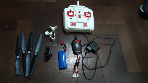 Drone Syma X8w Con Varios Accesorios