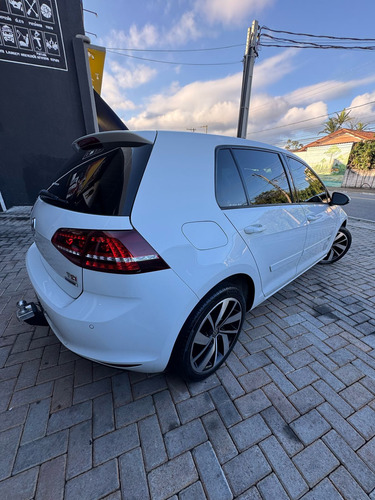 Volkswagen Golf Golf Highline 1.4 TSI Total Flex Aut.