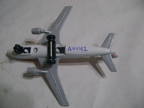 Imagen 10 de 10 de Nico Avion Metal A300b Airbus 10 X 9 Cm (avv 42)