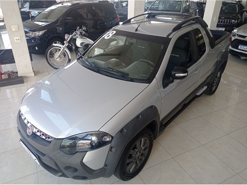 Imagem 1 de 9 de Fiat Strada 1.8 Mpi Adventure Ce 16v Flex 2p Manual