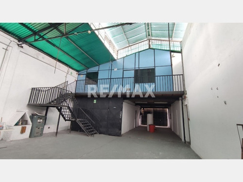 Imagen 10 de 13 de Calle Carabobo, Galpon En Venta