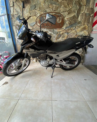 Imagen 13 de 18 de Honda Falcon