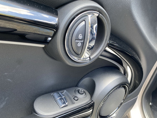 Imagen 10 de 25 de Mini Cooper Pepper Calssic 1.5 Turbo 2022