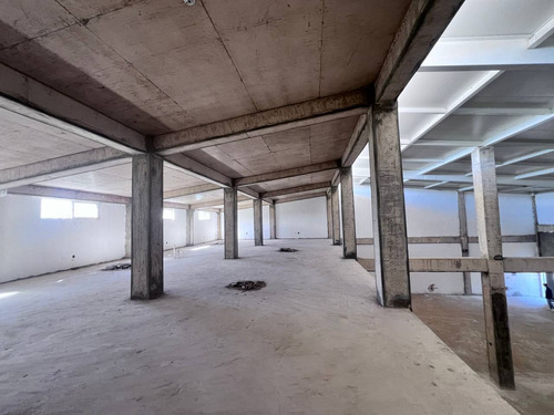 Nave Industrial En Alquiler En Punta Cana Bávaro Doble Altura, 2nivels