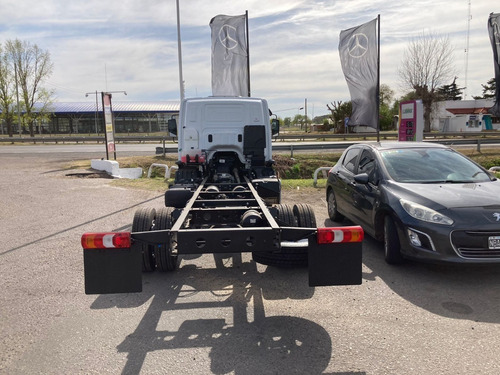 Imagen 3 de 15 de Mercedes-benz Accelo 815 Caja Automica