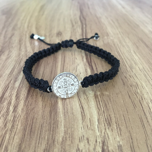Pulsera Hilo San Benito De Plata Ley 925 Agálea Joyería Color Negro Diámetro 0 cm Largo 18