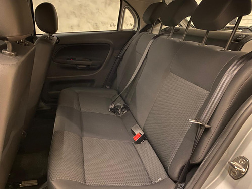Volkswagen Gol MPI