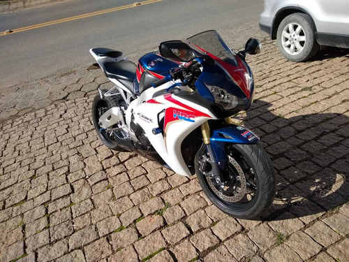 Imagem 3 de 6 de Honda Cbr 1000 Fireblade