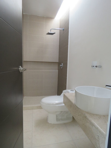 Casatuya, Casa En Venta En San Gerardo Modelo Viena. Aguasca