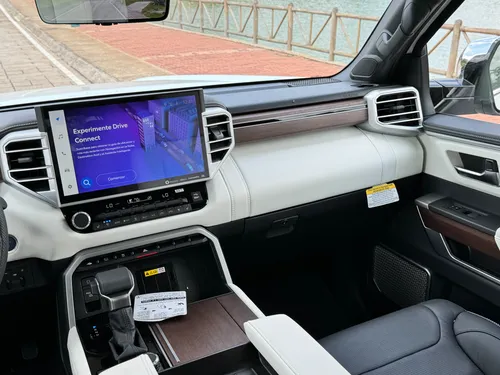 Toyota Sequoia CAPSTON 3.5 HIBRIDA