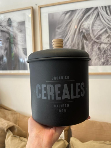 Imagen 2 de 4 de Tarro Cereales Blanco Diseño Y Deco