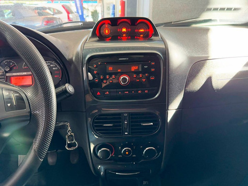 Fiat Strada 1.8 MPI ADVENTURE CE 16V