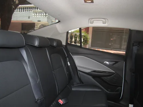 Chevrolet Onix 1.0T Premier Sedan At