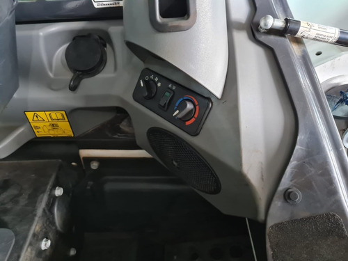 Imagem 10 de 10 de Mini Carregadeira Bobcat S550 2020 937.5 Hs C Ar+joystick+hf
