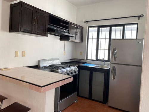 Imagen 4 de 10 de Casa Uso De Suelo En Renta Fracc Malibu