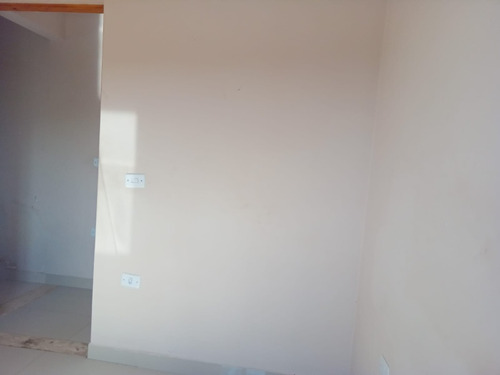 Vendo Um Sobrado Com 4 Casas Todas Alugadas,,,