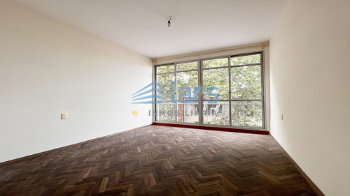 Imagen 3 de 7 de Apartamento En Alquiler / Aguada - Inmobiliaria Lars