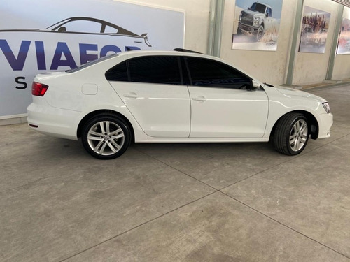 Volkswagen Jetta 2.0 Tsi
