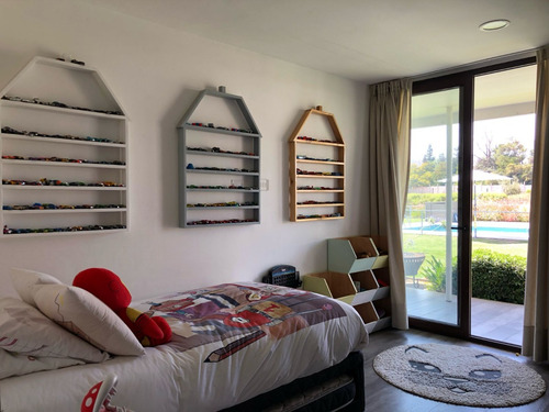 Belleza De Casa En Condominio. Una Joya. Camino Loreto.