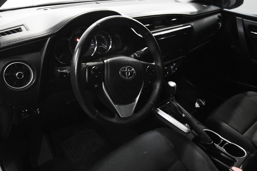 Imagen 13 de 15 de Toyota Corolla 2017 1.8 Le Cvt