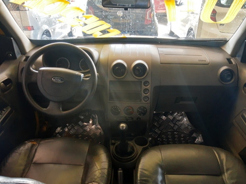Imagem 9 de 11 de Ecosport 4wd 2.0 2004 Completa