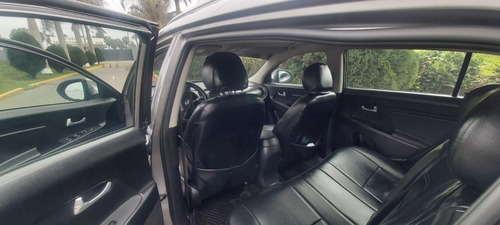 Imagen 6 de 12 de Kia Sportage
