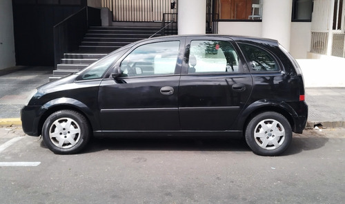 Imagen 3 de 6 de Chevrolet Meriva 1.8 Gls