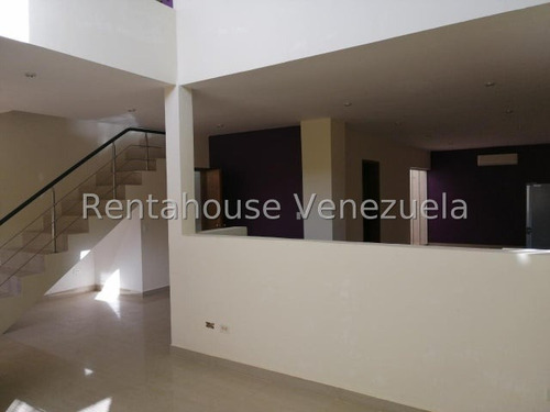 Venta De Townhouse En Guacuco Margarita