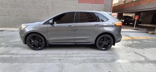 Ford Edge St