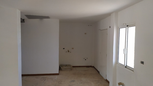 Imagen 3 de 16 de En Venta Town House Playa El Angel. Playa Moreno. Pampatar.