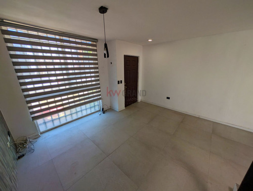 Casa En Venta En Banus Residencial Santa Cruz De Las Flores