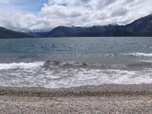 Imagen 8 de 13 de Venta Lote 1600 M2 Frente Al Lago Meliquina Peninsula
