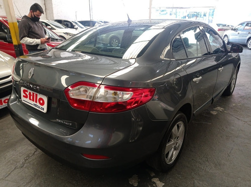 Imagem 7 de 11 de Fluence Sedan Dinamique 2.0 Flex Automatico 2011 /2011 Cinza