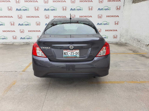 Imagen 5 de 12 de Nissan Versa Advance Mt 2019