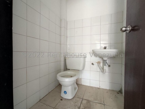 Imagen 5 de 12 de Oficina En Venta En Zona Industrial San Crispin Aragua 22-27140 Irrr