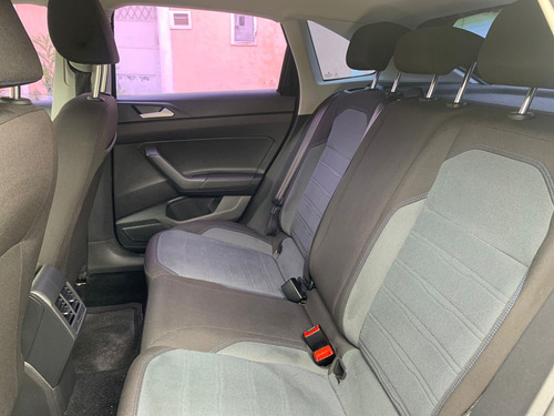 Volkswagen Nivus 1.0 200 TSI TOTAL FLEX COMFORTLINE AUTOMÁTICO