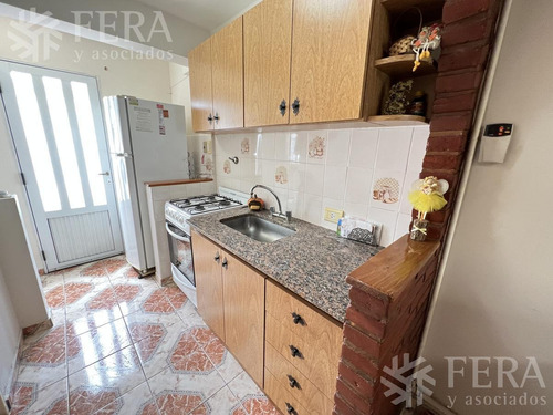 Imagen 6 de 17 de Venta Duplex De 3 Ambientes Con Patio Con Parrilla En Santa Teresita (29392)