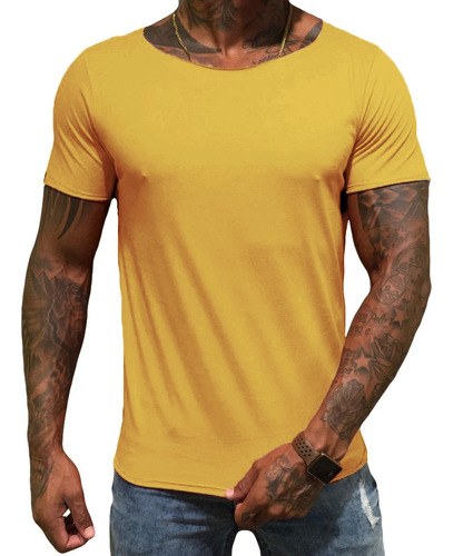 Camiseta Gola Canoa Aberta Cor Mostarda Masculina Premium