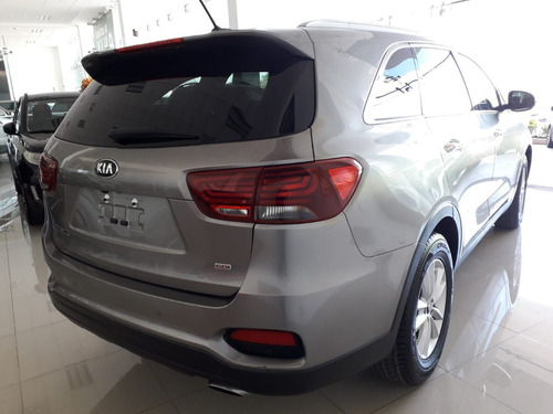 Imagen 5 de 14 de Kia Sorento 2019
