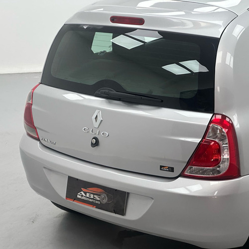 Renault Clio 1.0 EXPRESSION 16V FLEX 4P MANUAL