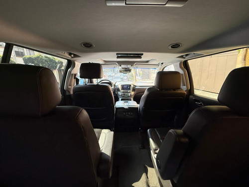 Chevrolet Suburban 5.3 Ltz V8 4wd 2da Cubo At