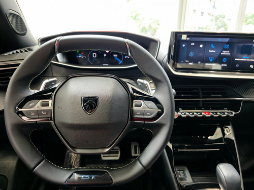 Peugeot 2008 1.0T Gt