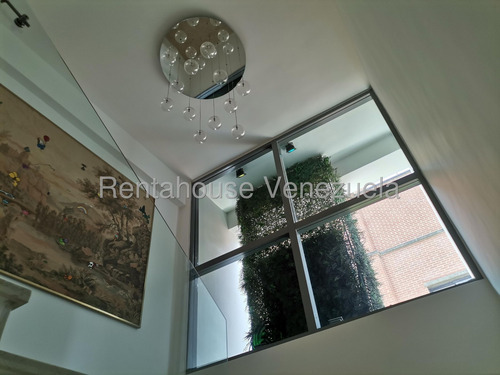 Ambientado Con Estilo Exquisito Apartamento Los Naranjos De Las Mercedes 25-21361