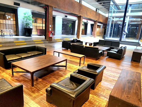 Venta Loft En Esquina C/cochera, Molina Ciudad
