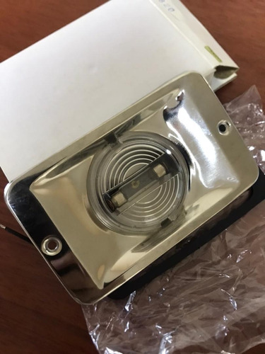 Luz Recesada De Popa Rectangular Inox 12v 10w